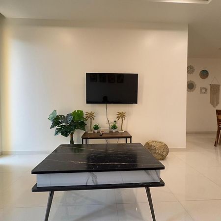 Good Stay 2Bhk Pool Apartment 10 Mins From Dabolim Airport Goa 102 Consua ภายนอก รูปภาพ