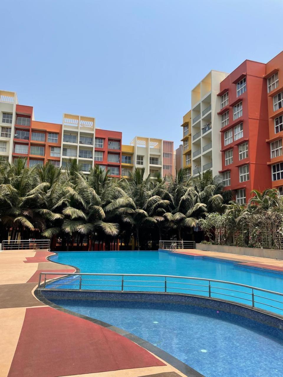 Good Stay 2Bhk Pool Apartment 10 Mins From Dabolim Airport Goa 102 Consua ภายนอก รูปภาพ