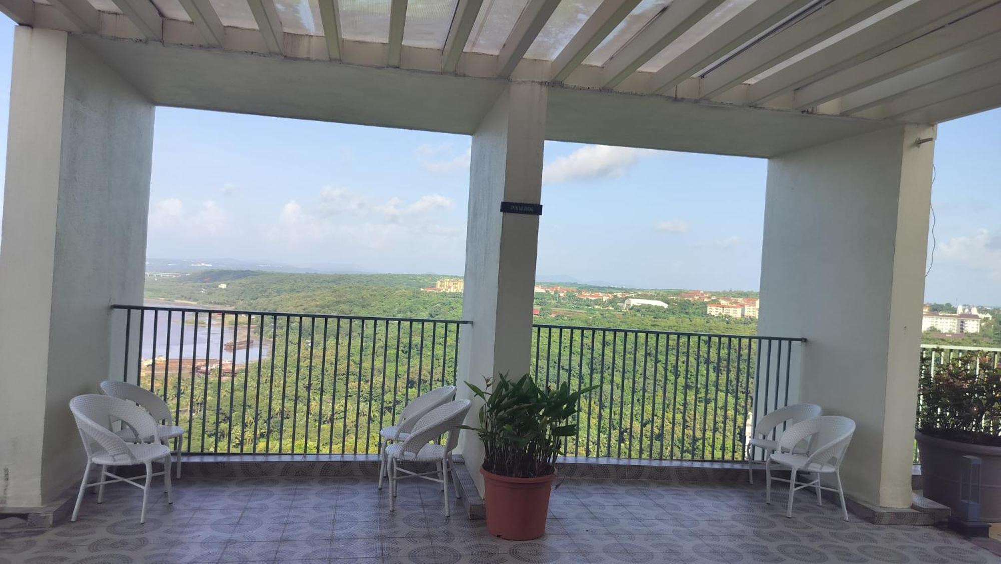 Good Stay 2Bhk Pool Apartment 10 Mins From Dabolim Airport Goa 102 Consua ภายนอก รูปภาพ